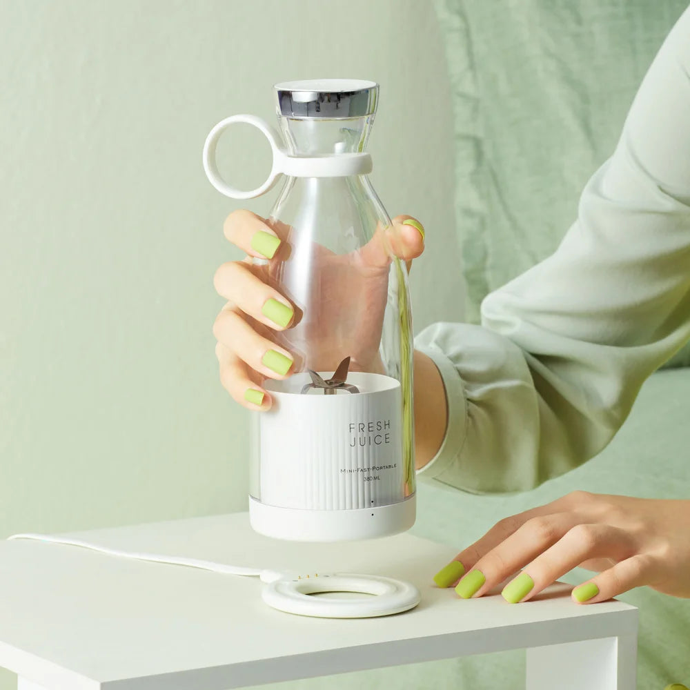 Zoeydam Portable USB Electric Juicer Blender Fruit Mixer